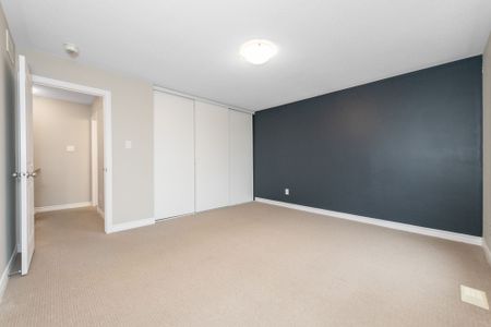 For Lease - 300 Des Tilleuls Private Unit# B, Orleans - Cumberland and Area, Ontario - Photo 5