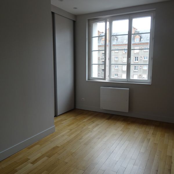 Location Appartement 4 Pièces 135 m² - Photo 1