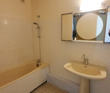 Location Appartement 3 pièces 66m² MONTPELLIER 34090 - Photo 6