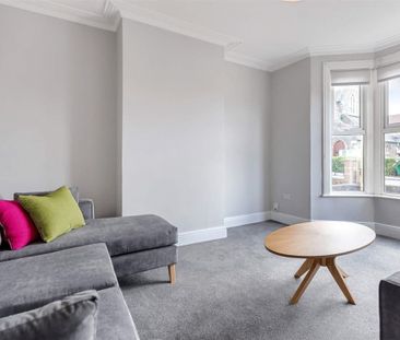 Lodge Causeway, Fishponds - Photo 4