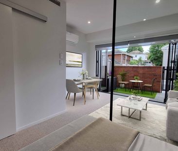 1 bedroom studio in central Mt Albert - Photo 5