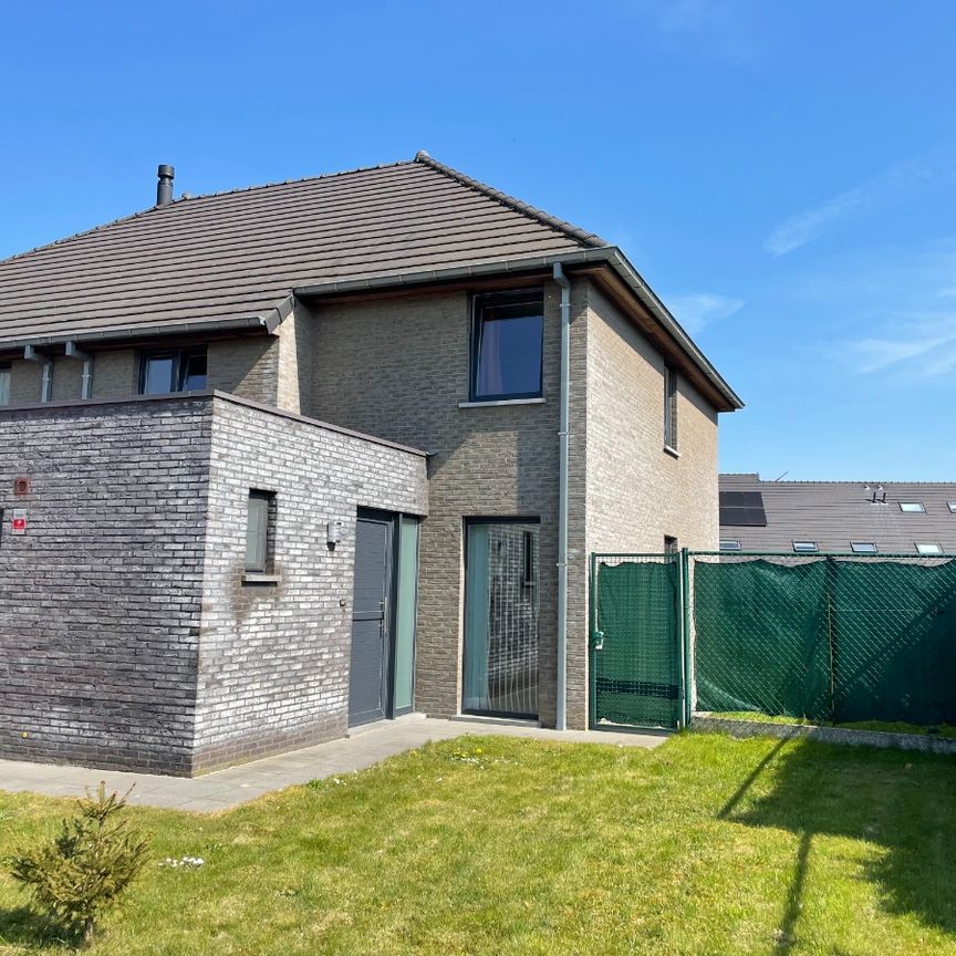 EENGEZINSWONING + garage & tuin - Photo 1
