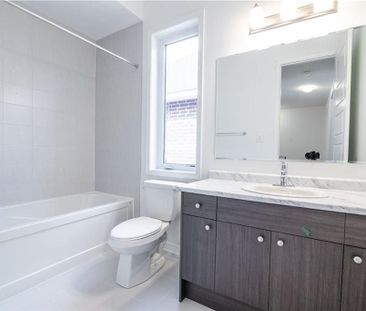 For Lease - 185 Forestwalk Street, Kitchener, Ontario - Photo 3