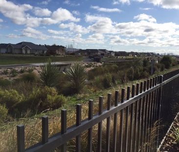 21 Bellbird Lane, Marshland - Photo 2