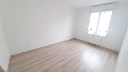location Appartement T3 DE 67.65m² À PONTAULT COMBAULT - Photo 3