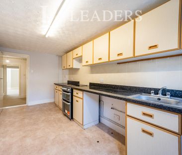 2 bedroom apartment to rent Clarendon Road, Southsea, PO5 - Photo 5