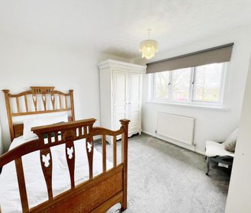 3 bedroom detached house to rent - Photo 3