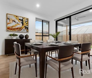 Luxurious Family Living in Spring Mountain – An Exquisite Rental Op... - Photo 2