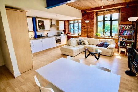 2 bedroom apartment to rent - Photo 2