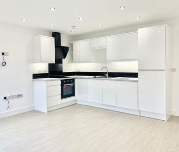 2 bedroom apartment to rent - Photo 3