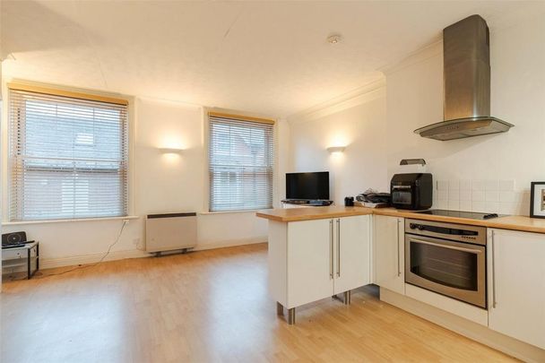 Property to rent - Photo 1
