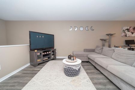 For Lease - 309 Galston Private, Orleans - Convent Glen and Area, Ontario - Photo 2