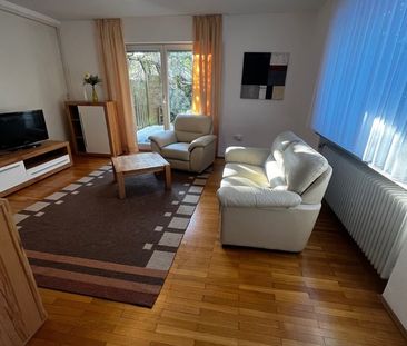 Großzügig geschníttene Wohnung mit Garten in ruhiger Toplage - Foto 1