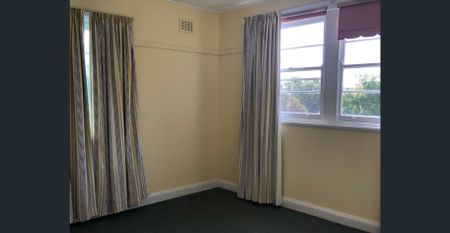 Central location - Photo 5