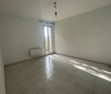 Type 3 Les Milles terrasse 1060 euros - Photo 4