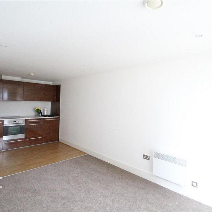 1 bedroom apartment to rent - Photo 1