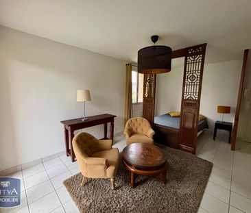 Location Appartement 1 pièce 30m² CHATEAUROUX 36000 - Photo 4