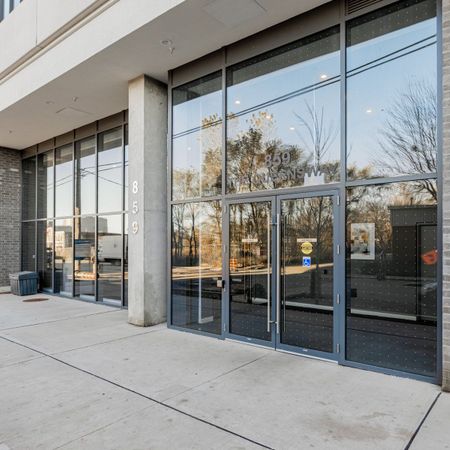 For Lease - 859 The Queensway N/A Unit# 824, Toronto, Ontario - Photo 4