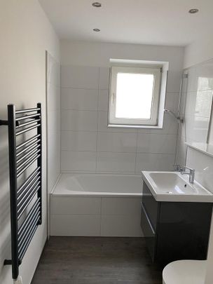2Zimmer renoviert - ideal für ein Single oder Paar - Photo 1