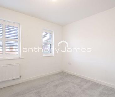 3 bedroom end of terrace house to rent - Photo 4