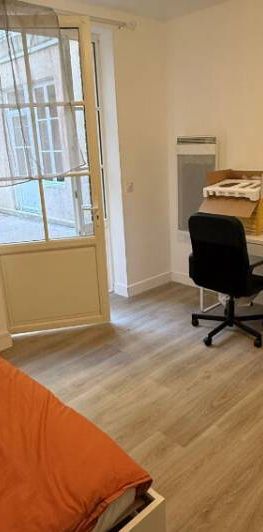 STUDIO MEUBLE - CENTRE VILLE POITIERS - Photo 1