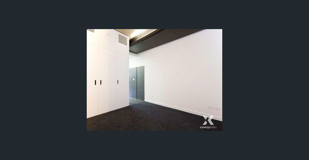 Modern 1-Bedroom Living in the Heart of Southbank - Photo 1