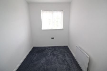 Magdalin Drive, Stanningley, Leeds, LS28 6LD - Photo 5