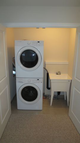 For Lease - 12 Waterview Drive, Hamilton, Ontario - Photo 4