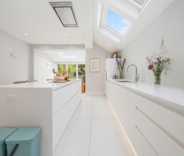 4 bedroom house to rent - Photo 3