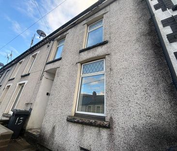 2 bedroom terraced house to rent - Photo 4