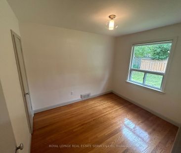 For Lease - 100 Ballacaine Drive, Toronto, Ontario - Photo 6