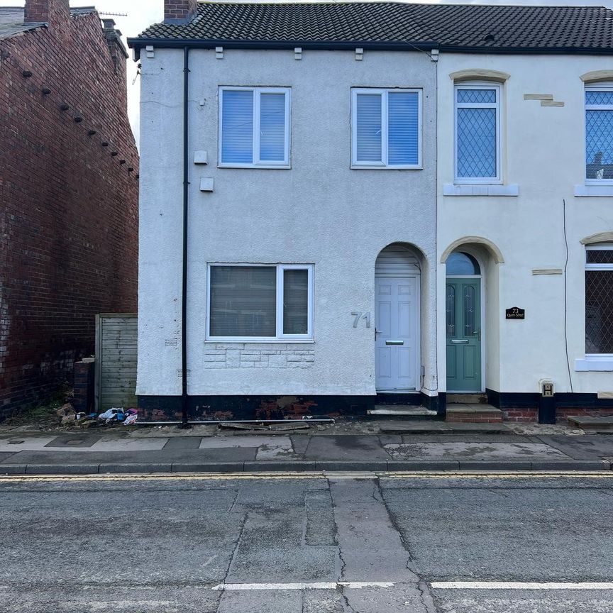 1 bedroom room to rent Queen Street, Normanton - Photo 1