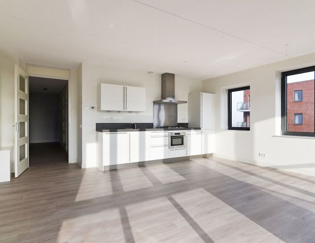 Appartement te huur: Martinus Nijhofflaan 310 2624 MG Delft - Photo 1