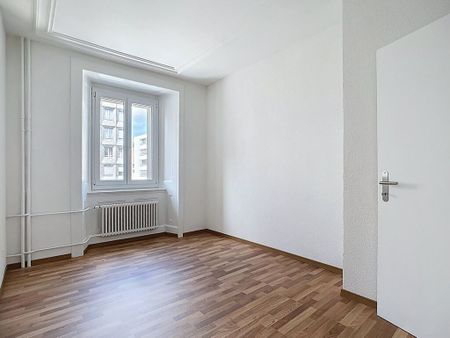 Appartement 4 pièces avec terrasse - Foto 2