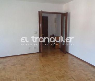 Piso de alquiler en Calle Seo de Urgel, Fuenlabrada II - El Molino - Photo 2