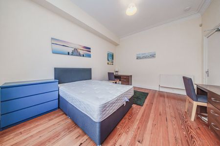 4 bedroom house to rent - Photo 3