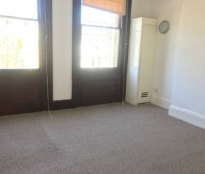 1 Bedrooms Flat to rent in First Avenue, Hove BN3 | £ 181 - Photo 1