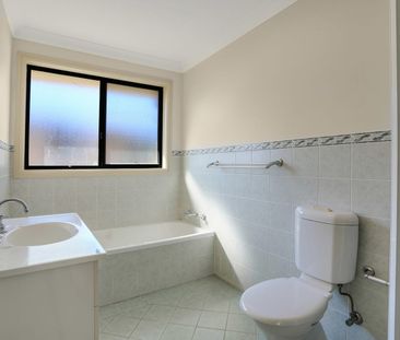 Location and convenience - Photo 4