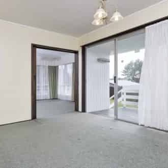 Pakuranga Heights, 3 bedrooms - Photo 1