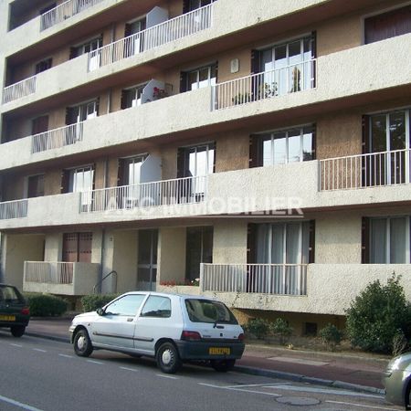 Location Appartement 1 pièce 21m² - Photo 3