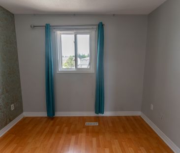 For Lease - 694 Carrying Place, Mississauga, Ontario - Photo 1