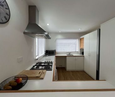 Petone 2 Bedrooms - Photo 3