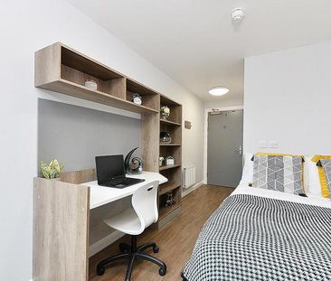 1 bedroom in a flat share to rent - Photo 6