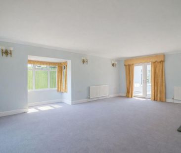 3 bedroom detached bungalow to rent - Photo 4