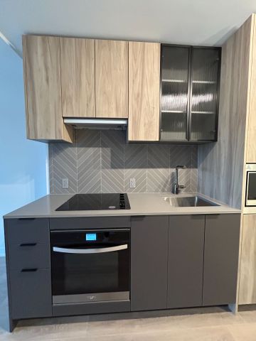 For Lease - 1037 The Queensway N/A Unit# 517, Toronto, Ontario - Photo 5