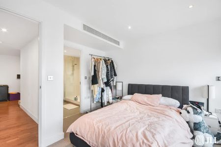 Landmark East Tower, Marsh Wall E14 - Photo 4