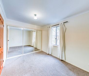 A Peak of The Water - Photo 2