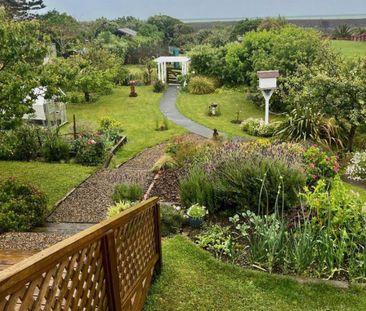 Beachside bliss - fully furnished cottage with ... - Photo 3