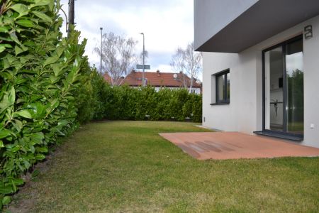 ATEMBERAUBENDER GARTEN - ZENTRAL BEGEHBARE ZIMMER - KÜCHE - AB SOFORT VERFÜGBAR! - Foto 3