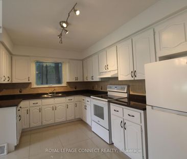 #- Main - 12 Longbridge Road – Vaughan, Ontario - Photo 2